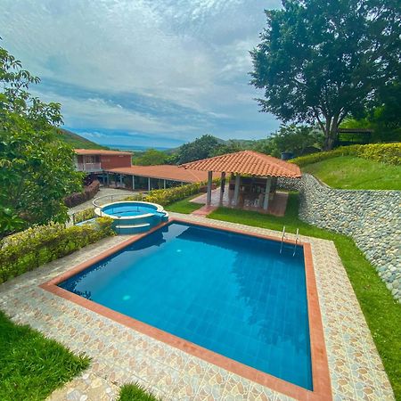 Finca Las Gaviotas - Mulalo, Yumbo Villa Luaran gambar