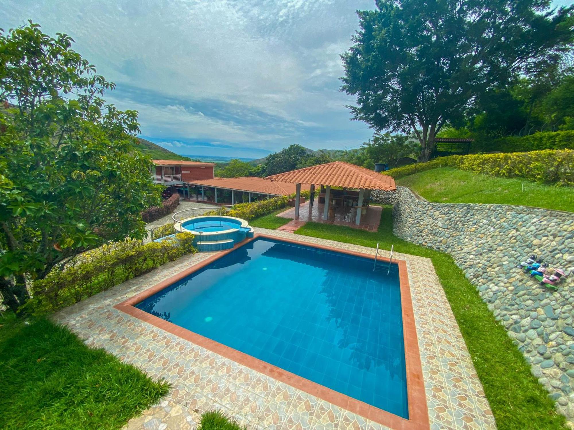 Finca Las Gaviotas - Mulalo, Yumbo Villa Luaran gambar